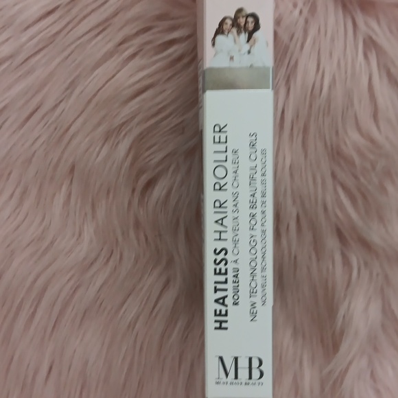 Brand New MUST-HAVE BEAUTY SATIN HEATLESS HAIR ROLLER SET-3CT - Picture 3 of 5